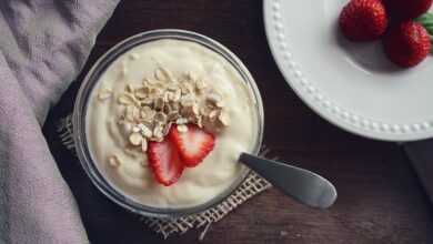 yogurt, strawberries, food, fruit, berry, breakfast, yoghurt, dairy, vanilla, healthy, nutrition, delicious, diet, sweet, organic, tasty, meal, snack, dairy product, flat lay, yogurt, yogurt, yogurt, yogurt, yogurt, breakfast, yoghurt