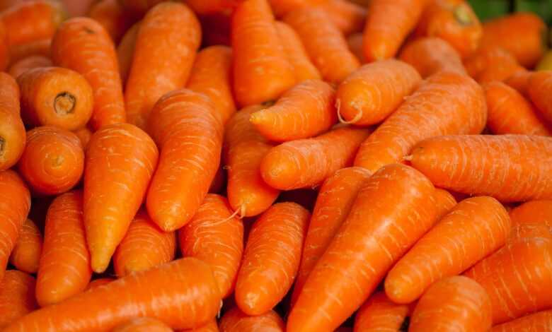 carrots, vegetables, market