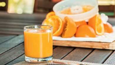 fresh orange juice, squeezed, refreshing