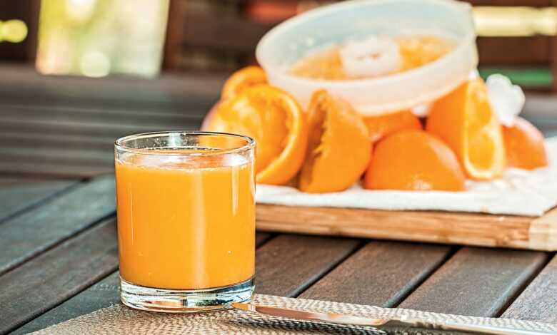 fresh orange juice, squeezed, refreshing