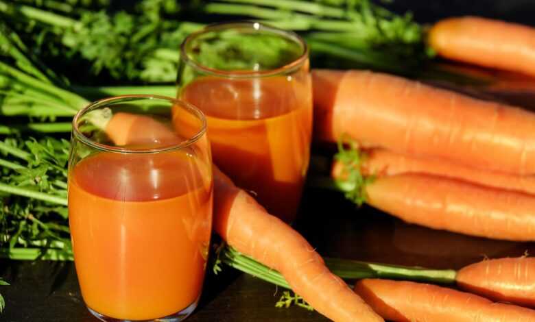 carrot juice, glasses, drink