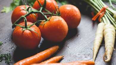 tomatoes, carrots, raddish