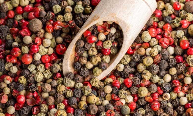 pepper, scoop, peppercorns