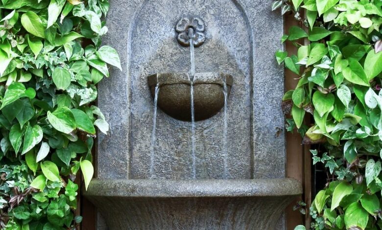 fountain, wall fountain, greenery, wall, water, water flowing, green, nature, cool, peaceful, calm, refreshing, green wall, green calm, green peace