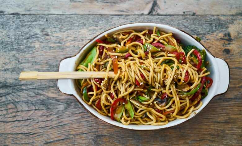 Stir Fry Noodles in Bowl