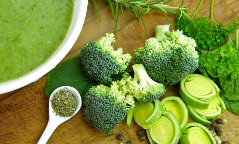 soup, vegetables, broccoli