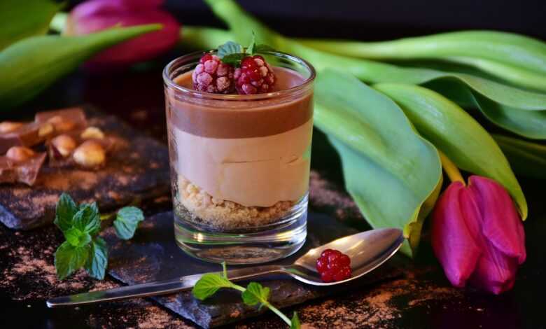 nougat, mousse, chocolate mousse, dessert, food, nourishment, meal, sweet dish, enjoyment, yummy, cream, cute, creamy, glass, chocolate, nuts, sugar, delicious, spring, nature, tulips, still life, food photo, hazelnuts