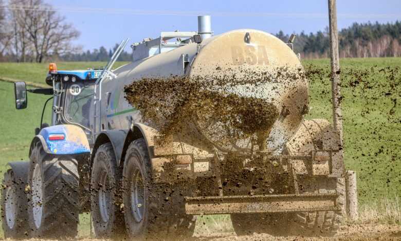 odel, slurry, agriculture, fertilization, fertilize, tractor, field, to distribute, slurry tanker, fertilizer, slurry tank, manure, farmer, cultivation, slurry, slurry, slurry, fertilizer, fertilizer, fertilizer, fertilizer, fertilizer, manure, manure, manure
