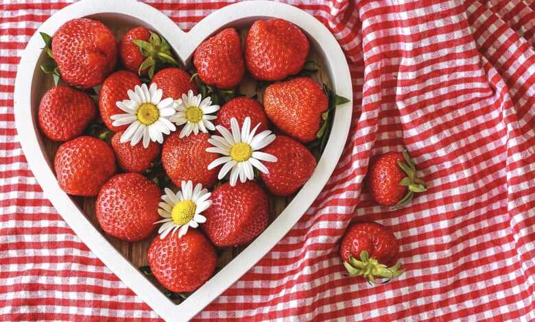 strawberries, ripe, hearts