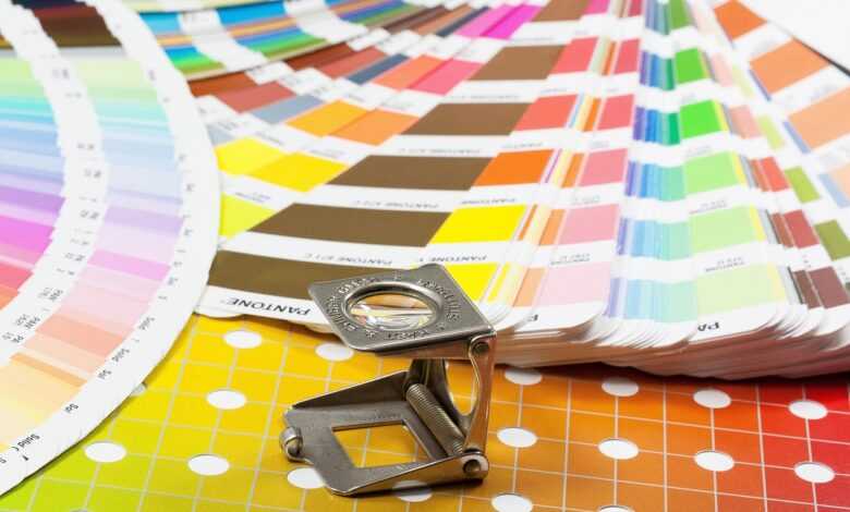 magnifying glass, color fan, pantone, printing inks, full tone, grid, four color printing, cmyk, thread counter, precision, check, proof, pigments, selection, gradient, graphic design, communication, printing house, pantone, cmyk, graphic design, printing house, printing house, printing house, printing house, printing house