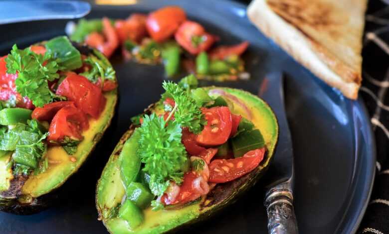 avocadoes, tomatoes, vegetables