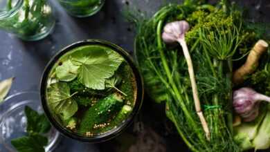 pickled, cucumbers, vegetable, leaves, water, jar, pickle, dill, nature, garlic, organic, food, preservation, healthy, nutrition
