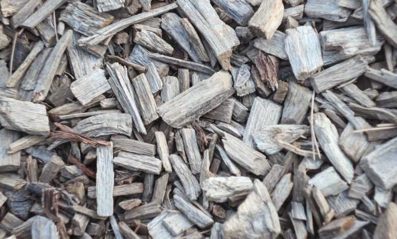 wood chips, wood, mulch