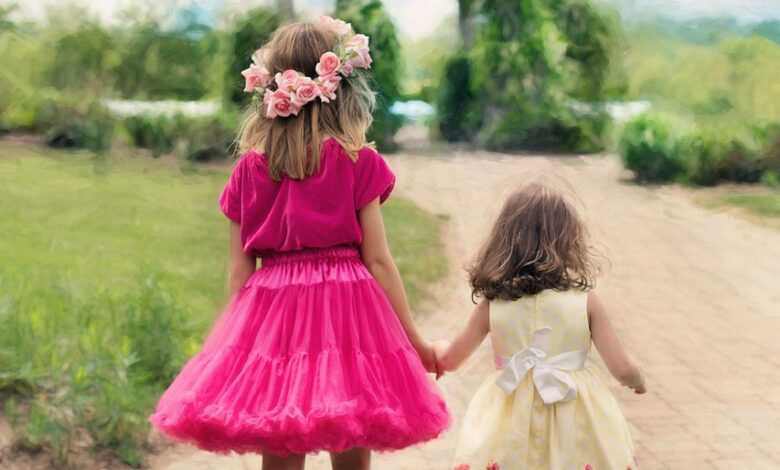 little girls walking, nature, summer, outdoors, pretty