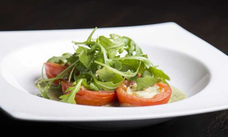 stuffed, tomatoes, blue cheese, food, board, arugula, arugula, arugula, arugula, arugula, arugula