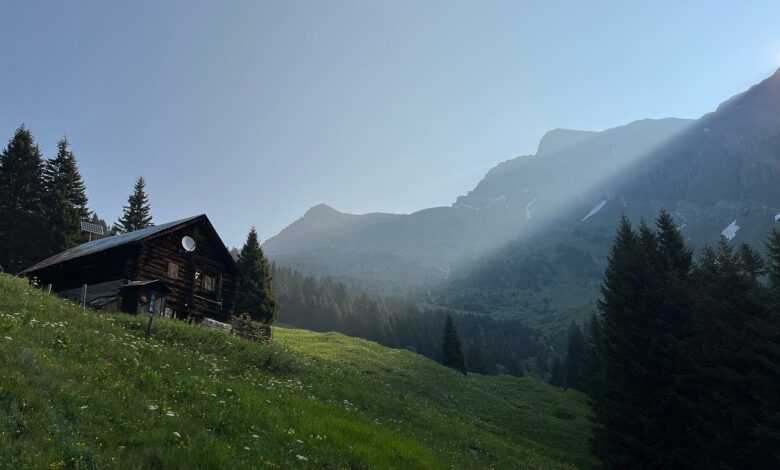 red gana top, bareta lace, alpine route, alps, walk, sky, tops, excursions, hiking, mountains, nature, clouds, landscape, panorama, routes, trails, trekking, summit, peaks, view, alpine, traces