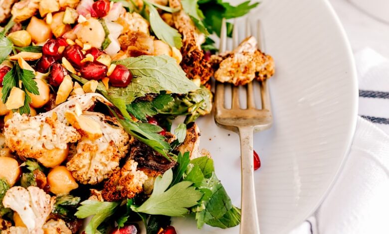 cauliflower with green vegetable